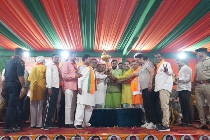 Chief Minister Nayab Singh Saini arrived at the Jan Ashirwad rally organized in support of BJP candidate Satish Fagna in NIT.