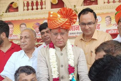 Former Sarpanchs, Valmiki Mahasabha and villagers welcome Minister of State Rajesh Nagar