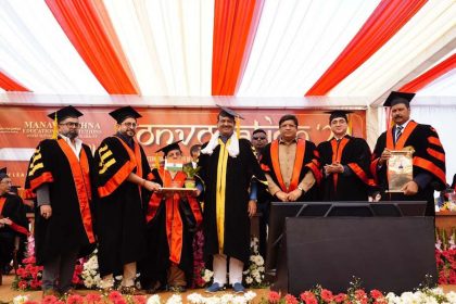 Manav Rachna University Convocation Ceremony: Degrees given to 1500 students, Lok Sabha Speaker Om Birla and Cabinet Minister Vipul Goyal enhanced the dignity.