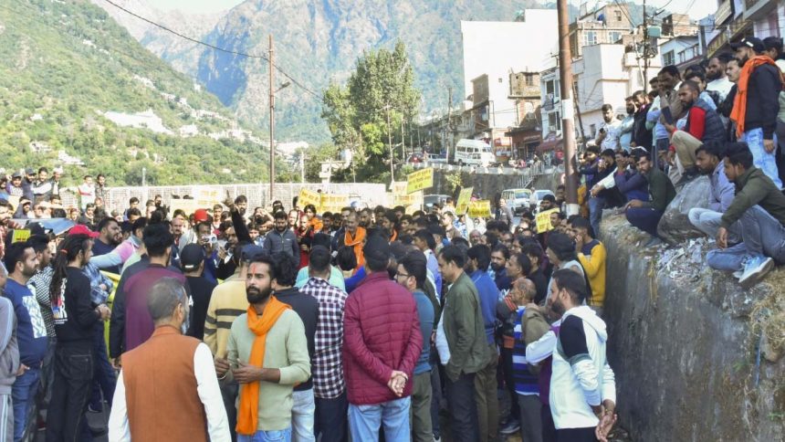 Violent protest against Vaishno Devi ropeway project