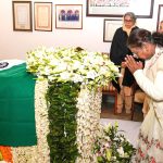 Congress Working Committee paid tribute to Manmohan Singh