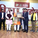 Shrimad Bhagwat Geeta teaches man to live a better life: Satish Phagna