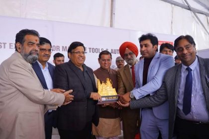 Cabinet Minister Vipul Goyal participated in two major programs in Faridabad.