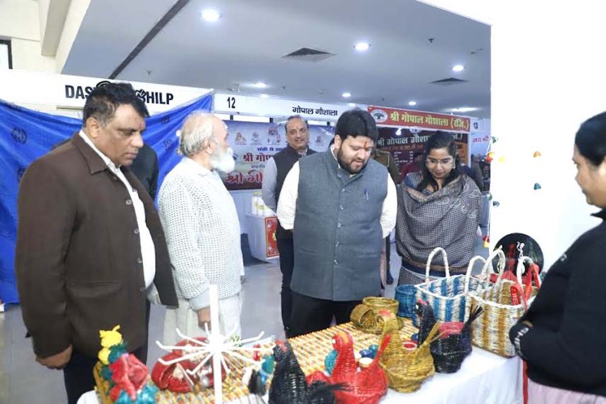 Srimad Bhagavad Geeta shows the way to live a happy life: SDM Mayank Bhardwaj