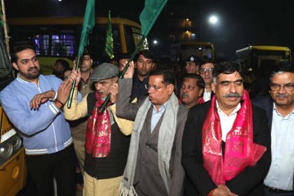 Academician Deepak Yadav left for Khatu Dham with more than 500 pilgrims
