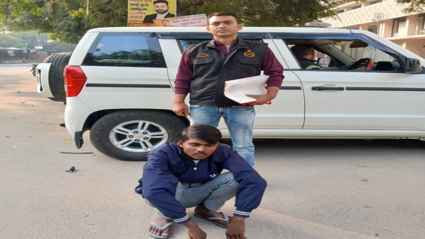 The team of crime branch AVTS Faridabad arrested the accused along with country made pistol and cartridges.