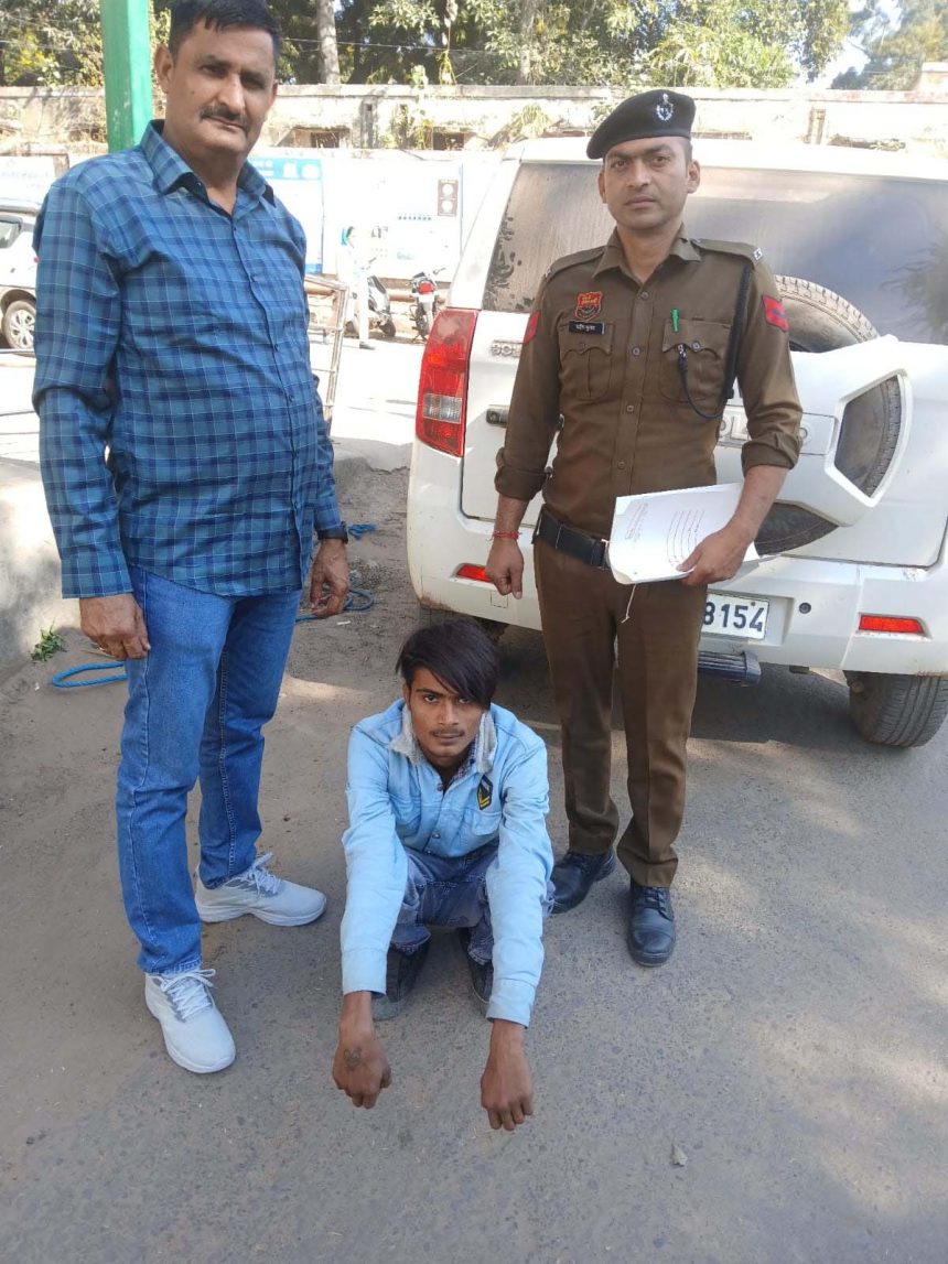 Crime branch AVTS team arrested the accused of vehicle theft, motorcycle recovered.