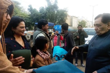Distributed blankets to the needy