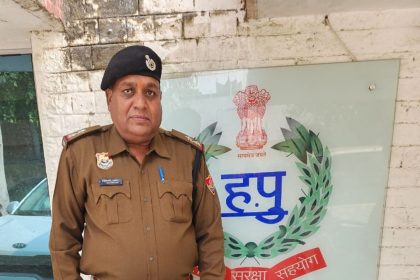 The accused along with country-made pistol was arrested by the team of Crime Branch Sector-48.