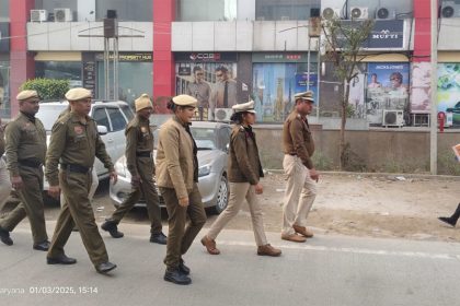 Faridabad Police conducted foot march in the area and inspected crime spots, accident prone places and other places.