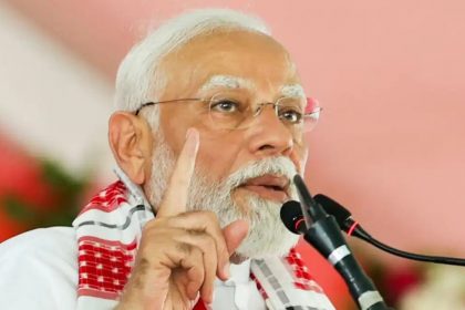 Jungle Raj people are abusing Mahakumbh: Modi