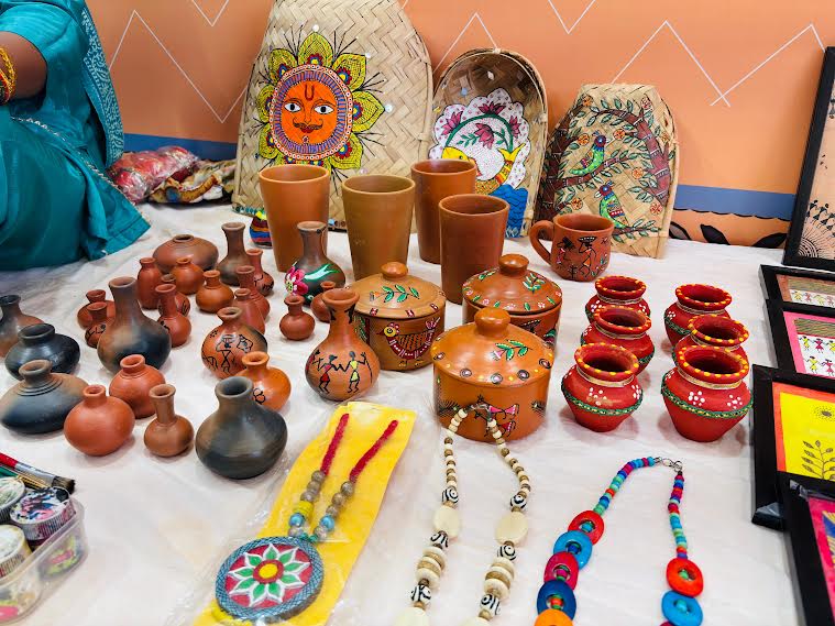 Jharkhand's Sohrai art and Khowar painting are attracting