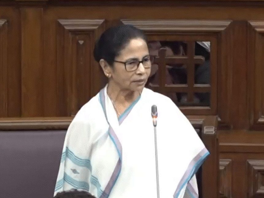 Mahakumbh turned into 'Mrityukmbh': Mamata