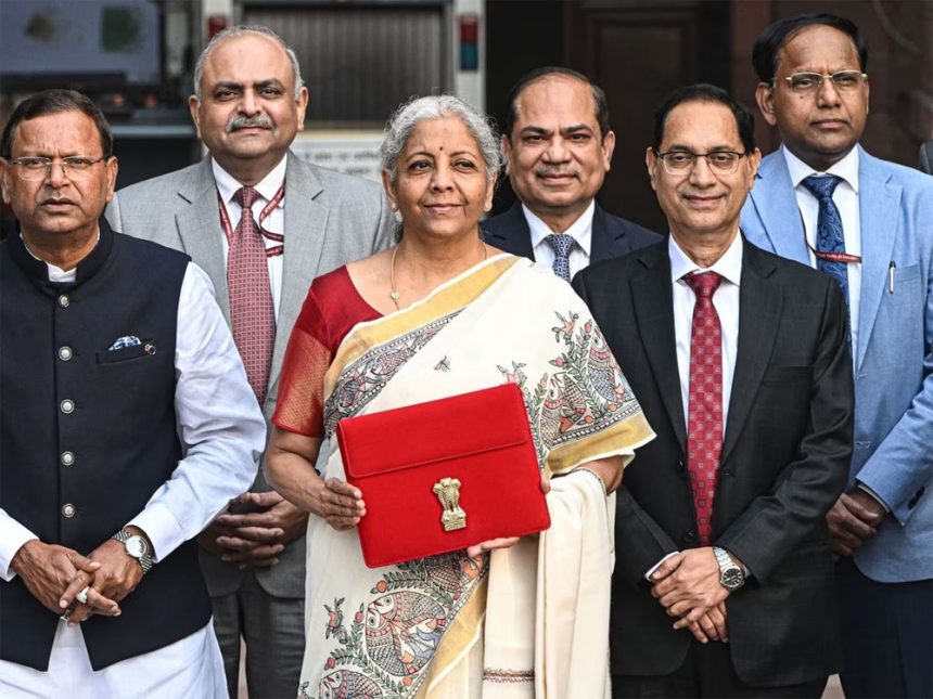 Budget 2025- Nirmala Sitharaman wore a saree with Madhubani painting