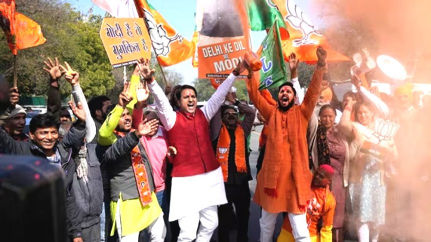 BJP gets clear majority in Delhi after 27 years: AAP lost 40 seats