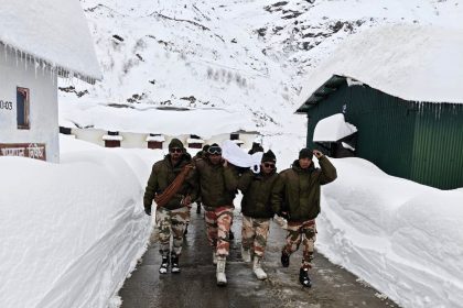 Uttarakhand Avalanche- 50 laborers evacuated, 4 of them died