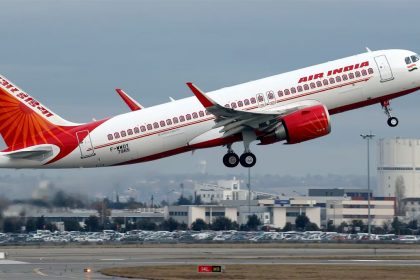 Bomb threat to Air India flight