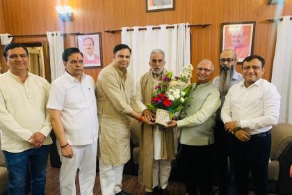 Pankaj Rampal took blessings from Union Minister of State Krishnapal Gurjar