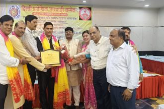 The leadership of Marwari Sammelan Greater Faridabad branch was handed over to Madhusudan Matoliya, with a resolve to connect the society and make Rajasthani culture alive