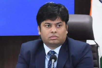 Verification of correct bank account in family identity card is necessary to avail the benefits of government schemes: ADC Sahil Gupta