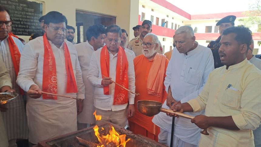 We are indebted to the Arya Rishis for strengthening the Gurukul tradition: Rajesh Nagar