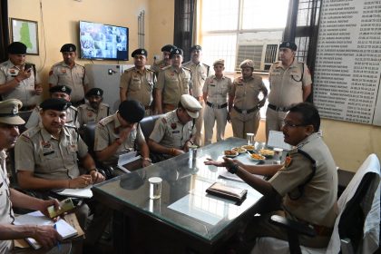 Pay special attention to the registered cases and complaints and ensure their settlement within the time limit- Varun Singla, SP Palwal