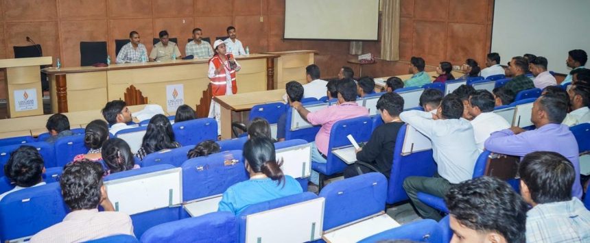 Practical training was given from first aid to rescue in case of emergency at Lingyaaj Vidyapeeth and Chhayansa Gram Sachivalaya