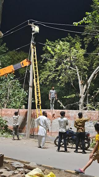 15 minutes of storm and rain left people without electricity and water for 24 hours