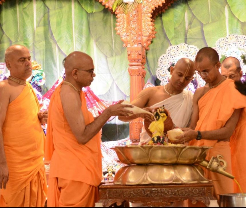 The appearance festival of Lord Narasimha Dev was celebrated with devotion in ISKCON Sector 37 temple