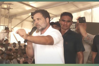 FIR against Rahul Gandhi for entering hostel without permission