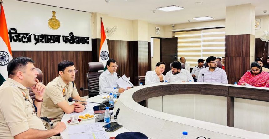 Departments should give priority to administrative transparency and public satisfaction while resolving complaints: Satbir Mann
