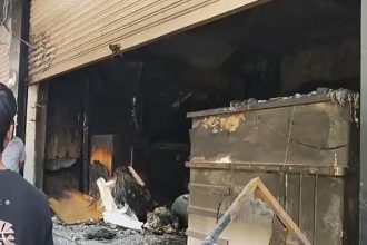 There was a huge loss due to fire in a mobile shop