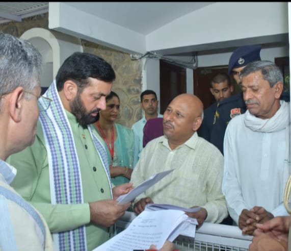 Under the aegis of BJP (OBC Front), Pal Baghel met CM Haryana regarding the problems of Gadaria community and Lokmata Devi Ahilyabai Holkar Baghel Mahasabha officials
