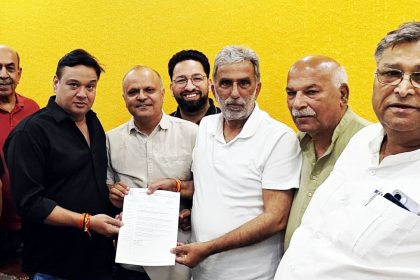 Delegation of Kalindi Hill RWA met the Union Minister