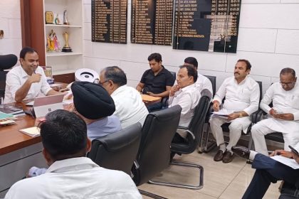 The Municipal Commissioner held a meeting with the councilors of Badkhal Assembly