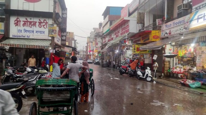Torrential rain brought relief to people from the humid heat