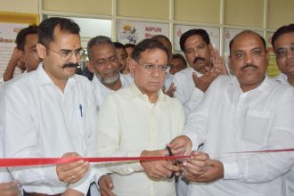 Inauguration of exhibition based on the achievements of Central Government in 11 years