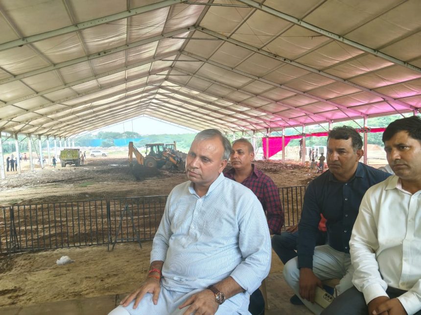 Leaders of all parties and people from the community living across the country were invited to the Mahapanchayat: Vijay Pratap