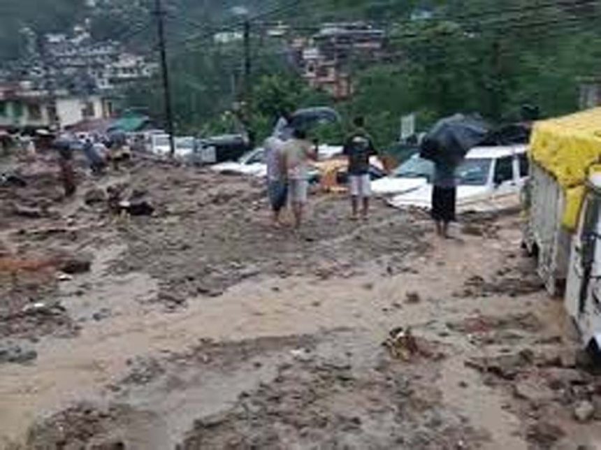 Cloud burst in Himachal, debris entered houses: Heavy rain in 34 districts including Bhopal in MP