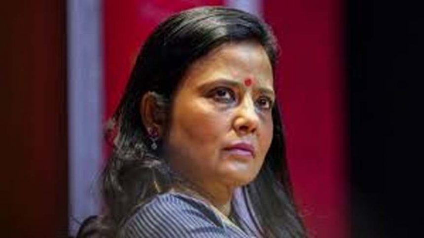 Mahua taunts Modi- Maa Kali does not eat Dhokla