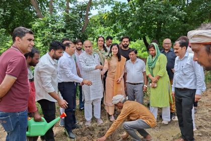 Vikas Purush Tree Man Moolchand Sharma launched plantation campaign in Ballabhgarh