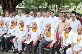 MLA Moolchand Sharma paid tribute to the great men of the nation
