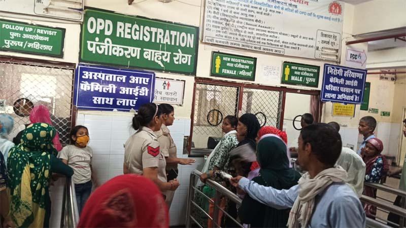 Under the able guidance of SP Palwal Varun Singla, the women police station team made the general public aware at various levels in public places.