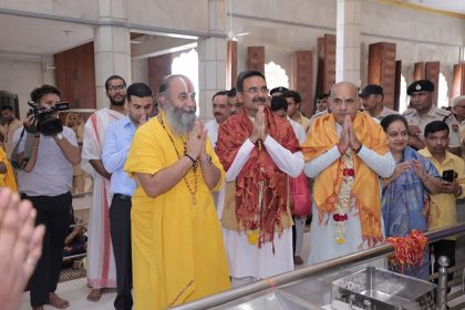 Haryana Assembly Speaker Harvinder Kalyan inaugurated a free health check-up and treatment camp at Shri Siddhdata Ashram