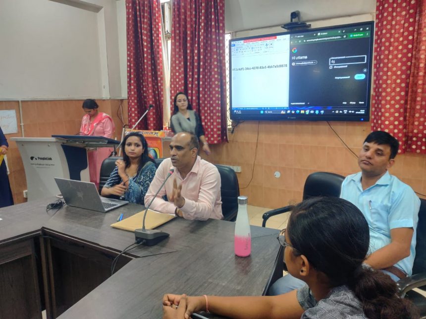 Uses of National Digital Library of India explained at DAV Centenary