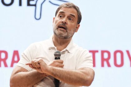 If Rahul's claims are true, he should sign the affidavit: EC