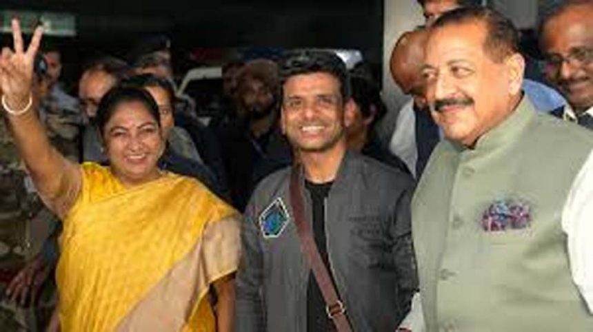 Astronaut Shubhanshu reached Delhi, will meet PM: Minister Jitendra Singh welcomed him at the airport
