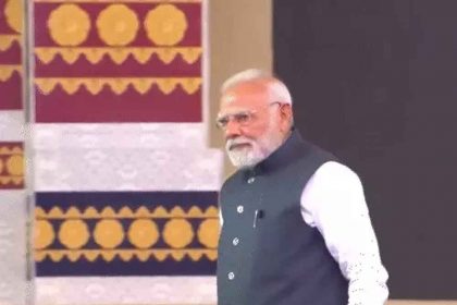 Modi said in Assam- Congress sends people to jail for cutting bamboo