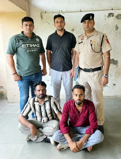 Fake call center involved in cheating busted, two accused arrested