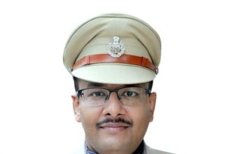 Hasanpur police arrested nine accused, including a woman, in connection with a fight in Mohammadpur village.